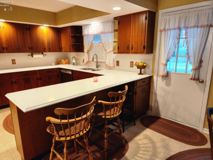 124 Stonyridge Drive, Sandusky, 44870, 3 Bedroom Bedrooms, ,3 BathroomBathrooms,Residential,For Sale,Stonyridge,20263797