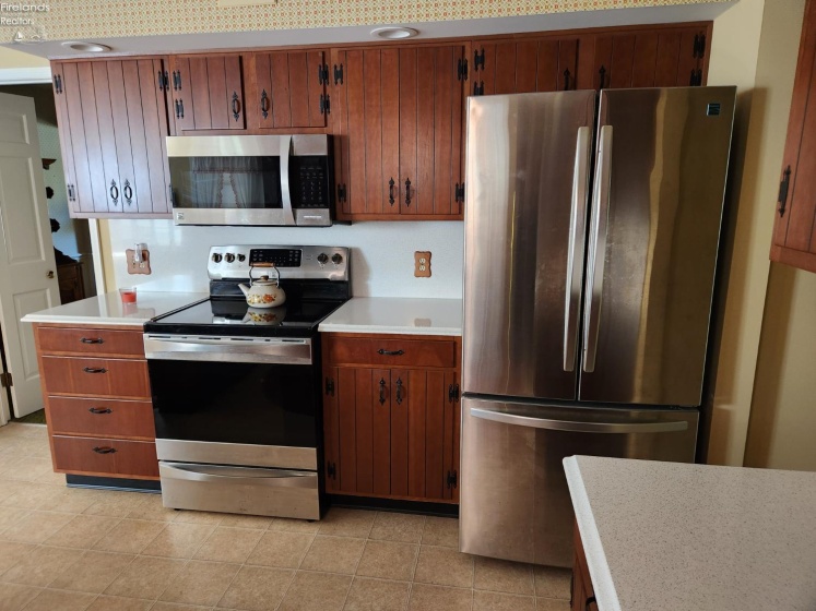 124 Stonyridge Drive, Sandusky, 44870, 3 Bedroom Bedrooms, ,3 BathroomBathrooms,Residential,For Sale,Stonyridge,20263797