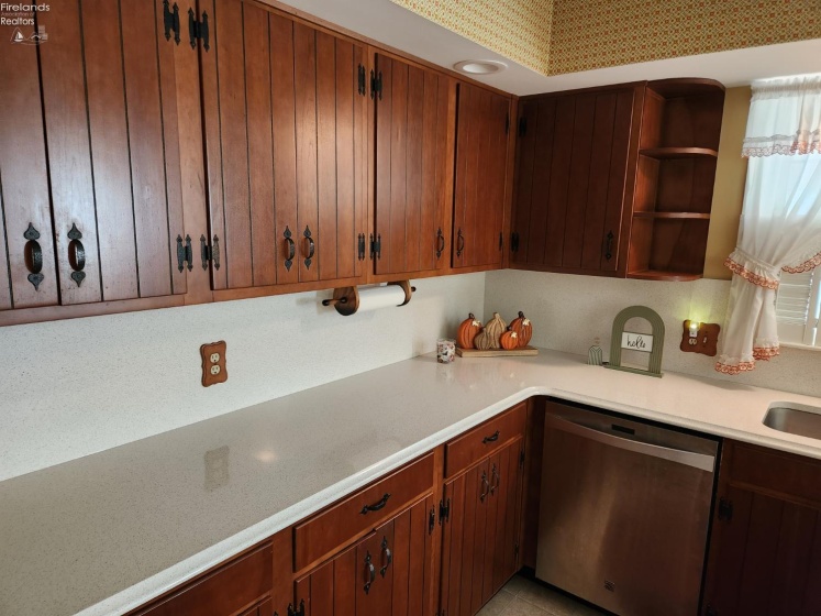 124 Stonyridge Drive, Sandusky, 44870, 3 Bedroom Bedrooms, ,3 BathroomBathrooms,Residential,For Sale,Stonyridge,20263797