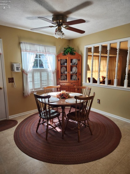 124 Stonyridge Drive, Sandusky, 44870, 3 Bedroom Bedrooms, ,3 BathroomBathrooms,Residential,For Sale,Stonyridge,20263797