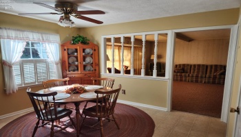 124 Stonyridge Drive, Sandusky, 44870, 3 Bedroom Bedrooms, ,3 BathroomBathrooms,Residential,For Sale,Stonyridge,20263797
