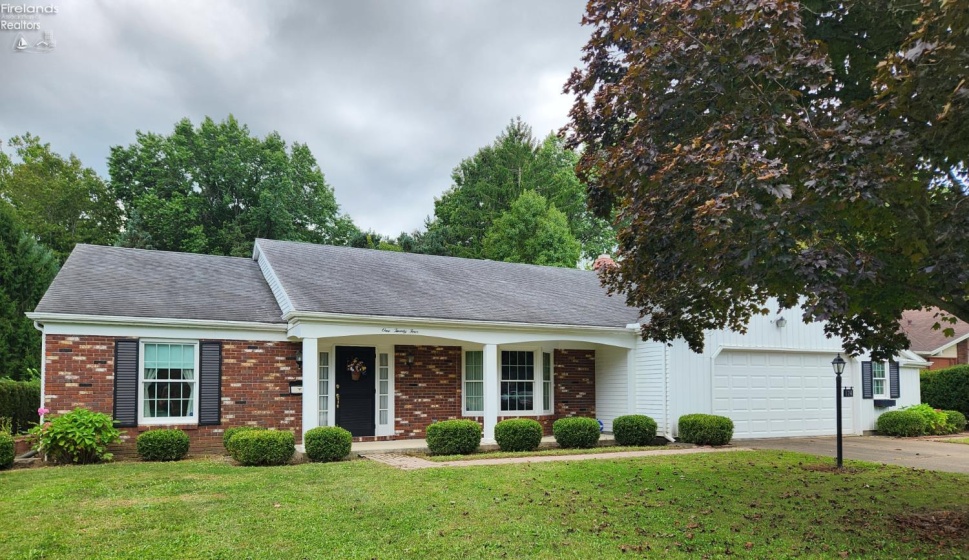 124 Stonyridge Drive, Sandusky, 44870, 3 Bedroom Bedrooms, ,3 BathroomBathrooms,Residential,For Sale,Stonyridge,20263797