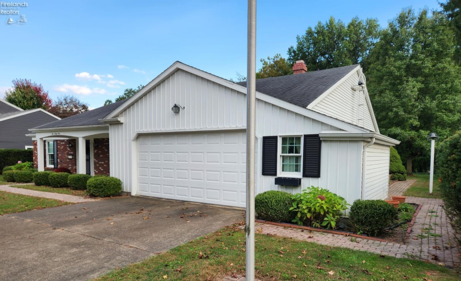 124 Stonyridge Drive, Sandusky, 44870, 3 Bedroom Bedrooms, ,3 BathroomBathrooms,Residential,For Sale,Stonyridge,20263797