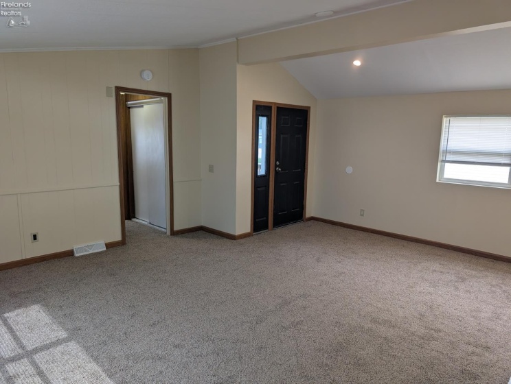 220 Maple Lane, Green Springs, 44836, 2 Bedroom Bedrooms, ,2 BathroomBathrooms,Residential,For Sale,Maple,20263784