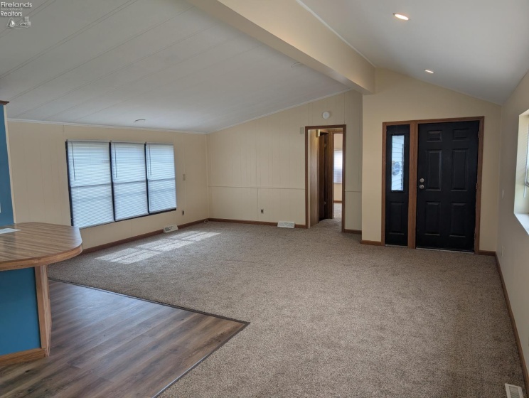 220 Maple Lane, Green Springs, 44836, 2 Bedroom Bedrooms, ,2 BathroomBathrooms,Residential,For Sale,Maple,20263784