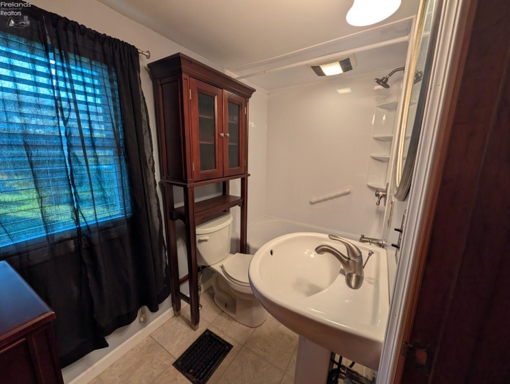 1352 County Road 320, Vickery, 43464, 2 Bedroom Bedrooms, ,2 BathroomBathrooms,Residential,For Sale,County Road 320,20264185