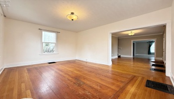 111 Main Street, Tiffin, 44883, 4 Bedroom Bedrooms, ,2 BathroomBathrooms,Residential,For Sale,Main,20264211