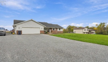 148 County Road 17, Tiffin, 44883, 3 Bedroom Bedrooms, ,3 BathroomBathrooms,Residential,For Sale,County Road 17,20264215