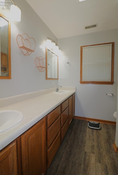14 Manchester Drive, Norwalk, 44857, 3 Bedroom Bedrooms, ,3 BathroomBathrooms,Residential,For Sale,Manchester,20264108