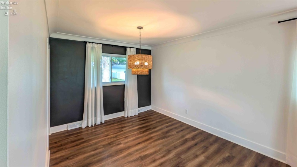 861 Fremont Street, Elmore, 43416, 3 Bedroom Bedrooms, ,2 BathroomBathrooms,Residential,For Sale,Fremont,20264229