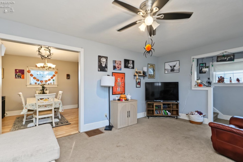 317 Ashland Ave, Ashland, 44805, 3 Bedroom Bedrooms, ,1 BathroomBathrooms,Residential,For Sale,Ashland Ave,20264236