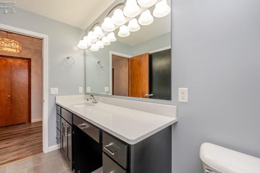 36 Shaker Court, Fremont, 43420, 2 Bedroom Bedrooms, ,3 BathroomBathrooms,Residential,For Sale,Shaker,20263882