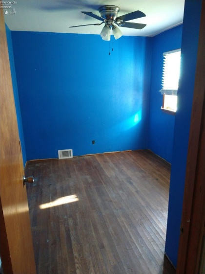 5214 Hayes, Sandusky, 44870, 3 Bedroom Bedrooms, ,1 BathroomBathrooms,Residential,For Sale,Hayes,20264204