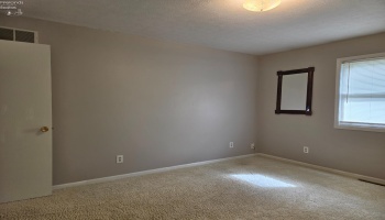 5 Teakwood Court, Tiffin, 44883, 2 Bedroom Bedrooms, ,2 BathroomBathrooms,Residential,For Sale,Teakwood,20264231