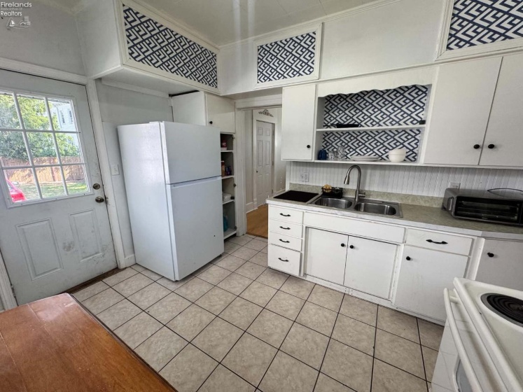 1310 Campbell Street, Sandusky, 44870, 4 Bedroom Bedrooms, ,2 BathroomBathrooms,Residential,For Sale,Campbell,20264228
