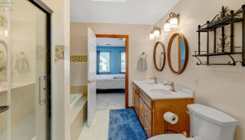 720 Tracht Meadows Drive, Huron, 44839, 4 Bedroom Bedrooms, ,3 BathroomBathrooms,Residential,For Sale,Tracht Meadows,20264240