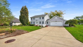 720 Tracht Meadows Drive, Huron, 44839, 4 Bedroom Bedrooms, ,3 BathroomBathrooms,Residential,For Sale,Tracht Meadows,20264240