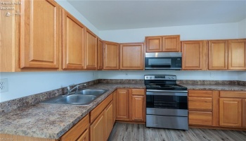 655 Erie Avenue, Lorain, 44052, 3 Bedroom Bedrooms, ,2 BathroomBathrooms,Residential,For Sale,Erie,20264243