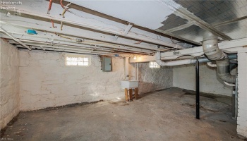 655 Erie Avenue, Lorain, 44052, 3 Bedroom Bedrooms, ,2 BathroomBathrooms,Residential,For Sale,Erie,20264243