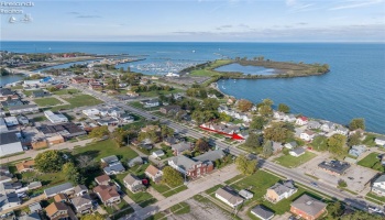 655 Erie Avenue, Lorain, 44052, 3 Bedroom Bedrooms, ,2 BathroomBathrooms,Residential,For Sale,Erie,20264243