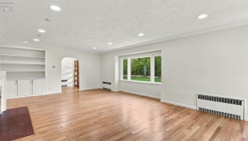 330 Riverside Drive, Tiffin, 44883, 3 Bedroom Bedrooms, ,2 BathroomBathrooms,Residential,For Sale,Riverside,20264246