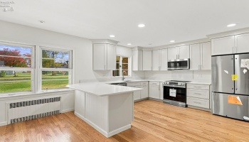 330 Riverside Drive, Tiffin, 44883, 3 Bedroom Bedrooms, ,2 BathroomBathrooms,Residential,For Sale,Riverside,20264246