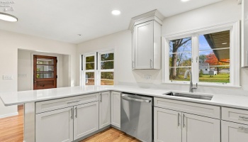 330 Riverside Drive, Tiffin, 44883, 3 Bedroom Bedrooms, ,2 BathroomBathrooms,Residential,For Sale,Riverside,20264246