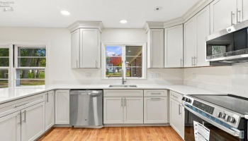 330 Riverside Drive, Tiffin, 44883, 3 Bedroom Bedrooms, ,2 BathroomBathrooms,Residential,For Sale,Riverside,20264246