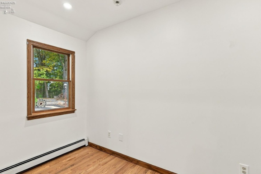 330 Riverside Drive, Tiffin, 44883, 3 Bedroom Bedrooms, ,2 BathroomBathrooms,Residential,For Sale,Riverside,20264246