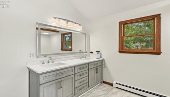 330 Riverside Drive, Tiffin, 44883, 3 Bedroom Bedrooms, ,2 BathroomBathrooms,Residential,For Sale,Riverside,20264246