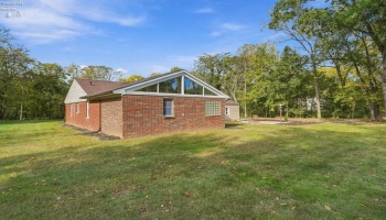 330 Riverside Drive, Tiffin, 44883, 3 Bedroom Bedrooms, ,2 BathroomBathrooms,Residential,For Sale,Riverside,20264246