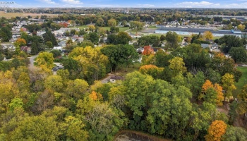 330 Riverside Drive, Tiffin, 44883, 3 Bedroom Bedrooms, ,2 BathroomBathrooms,Residential,For Sale,Riverside,20264246