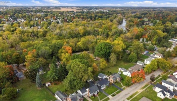 330 Riverside Drive, Tiffin, 44883, 3 Bedroom Bedrooms, ,2 BathroomBathrooms,Residential,For Sale,Riverside,20264246