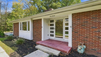 330 Riverside Drive, Tiffin, 44883, 3 Bedroom Bedrooms, ,2 BathroomBathrooms,Residential,For Sale,Riverside,20264246