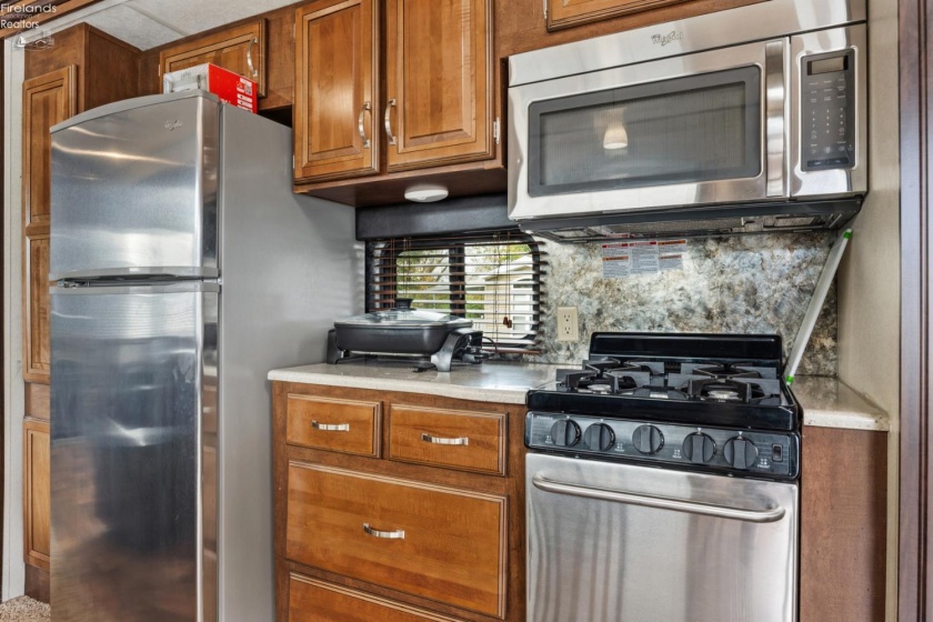 1920 Bayshore Road, Marblehead, 43452, 1 Bedroom Bedrooms, ,1 BathroomBathrooms,Residential,For Sale,Bayshore,20264249