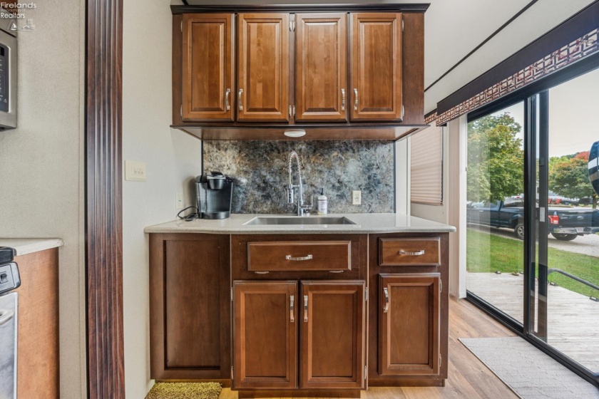 1920 Bayshore Road, Marblehead, 43452, 1 Bedroom Bedrooms, ,1 BathroomBathrooms,Residential,For Sale,Bayshore,20264249