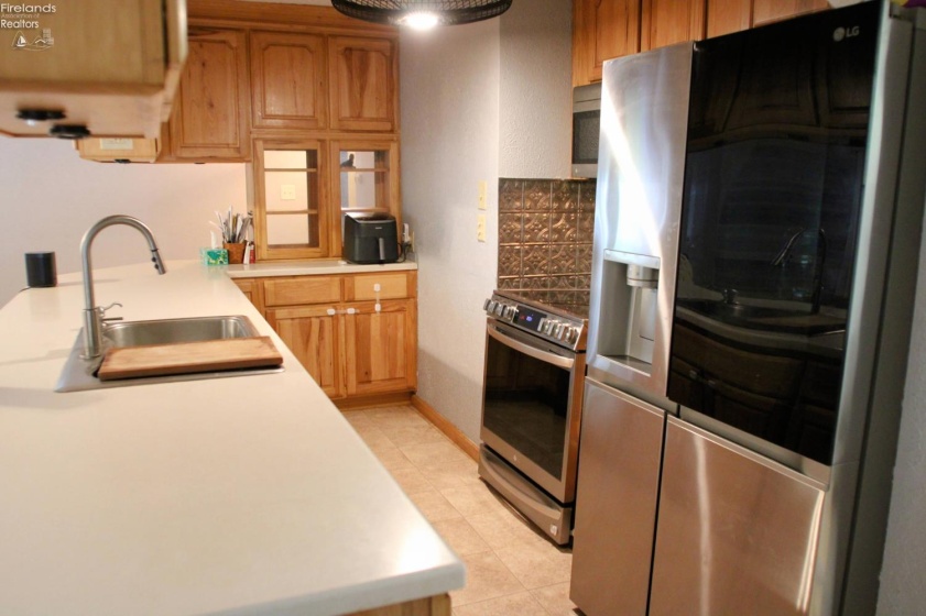 253 Portage Path, Willard, 44890, 2 Bedroom Bedrooms, ,2 BathroomBathrooms,Residential,For Sale,Portage Path,20264172