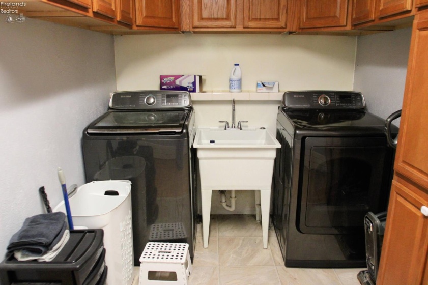 253 Portage Path, Willard, 44890, 2 Bedroom Bedrooms, ,2 BathroomBathrooms,Residential,For Sale,Portage Path,20264172