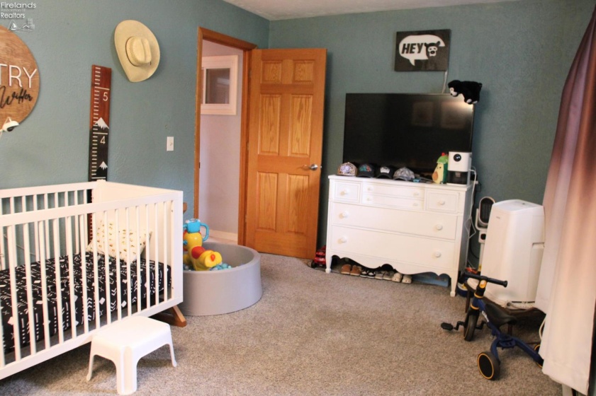 253 Portage Path, Willard, 44890, 2 Bedroom Bedrooms, ,2 BathroomBathrooms,Residential,For Sale,Portage Path,20264172