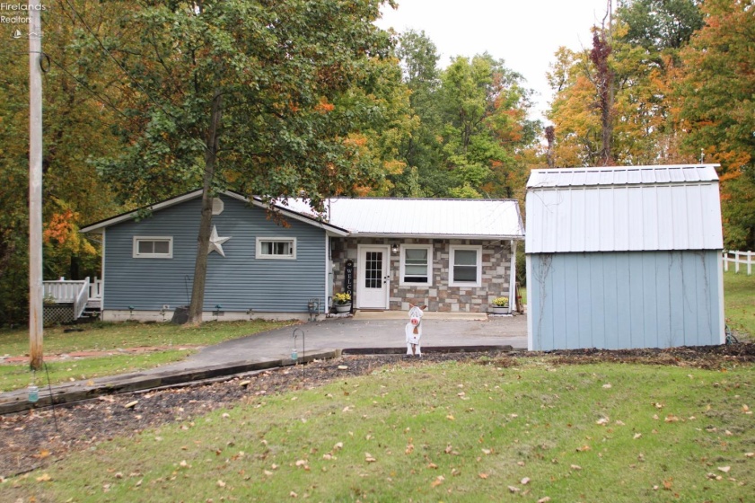 253 Portage Path, Willard, 44890, 2 Bedroom Bedrooms, ,2 BathroomBathrooms,Residential,For Sale,Portage Path,20264172