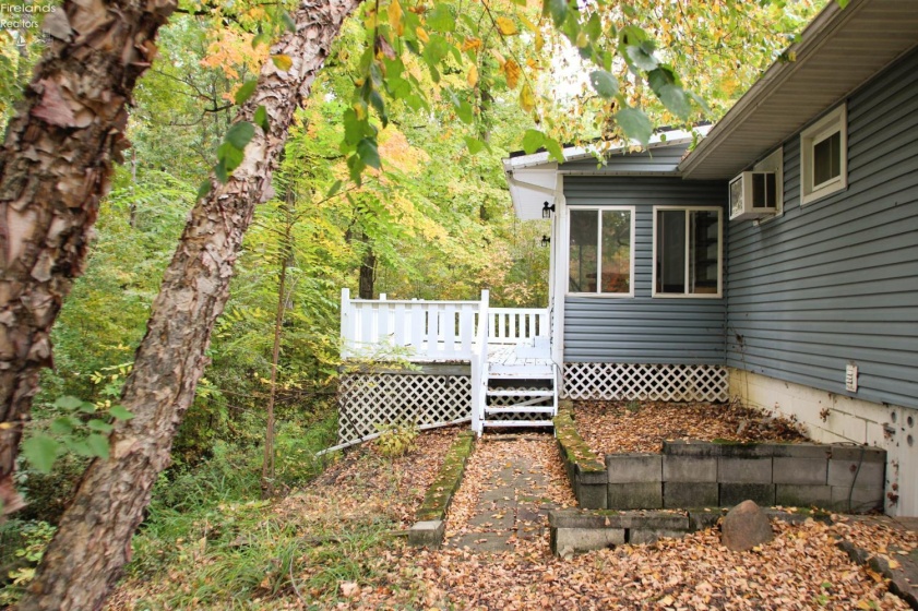 253 Portage Path, Willard, 44890, 2 Bedroom Bedrooms, ,2 BathroomBathrooms,Residential,For Sale,Portage Path,20264172