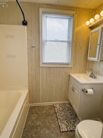 315 Locust Street, Oak Harbor, 43449, 2 Bedroom Bedrooms, ,1 BathroomBathrooms,Residential,For Sale,Locust,20264258