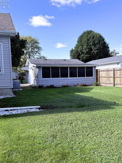 315 Locust Street, Oak Harbor, 43449, 2 Bedroom Bedrooms, ,1 BathroomBathrooms,Residential,For Sale,Locust,20264258