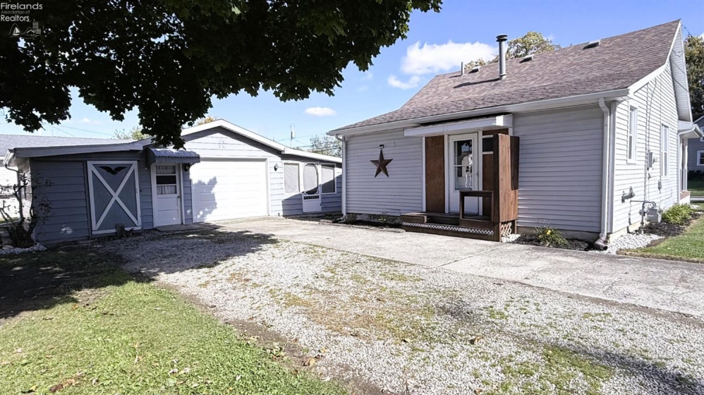 315 Locust Street, Oak Harbor, 43449, 2 Bedroom Bedrooms, ,1 BathroomBathrooms,Residential,For Sale,Locust,20264258