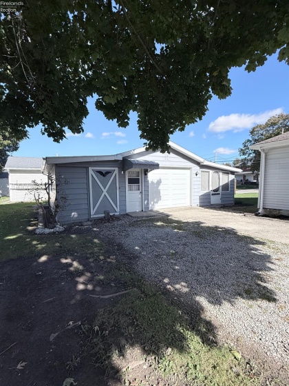 315 Locust Street, Oak Harbor, 43449, 2 Bedroom Bedrooms, ,1 BathroomBathrooms,Residential,For Sale,Locust,20264258