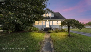 607 Main Street, Bellevue, 44811, 4 Bedroom Bedrooms, ,2 BathroomBathrooms,Residential,For Sale,Main,20263836
