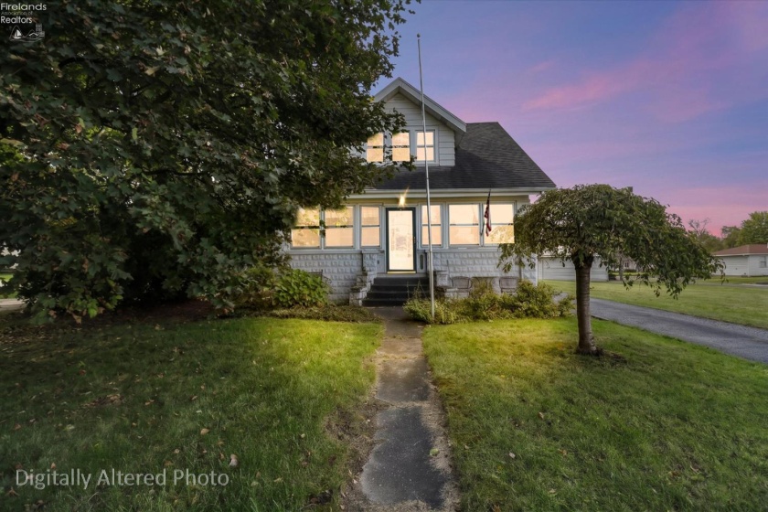 607 Main Street, Bellevue, 44811, 4 Bedroom Bedrooms, ,2 BathroomBathrooms,Residential,For Sale,Main,20263836
