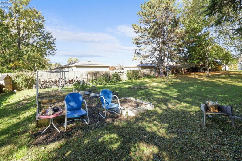 607 Main Street, Bellevue, 44811, 4 Bedroom Bedrooms, ,2 BathroomBathrooms,Residential,For Sale,Main,20263836