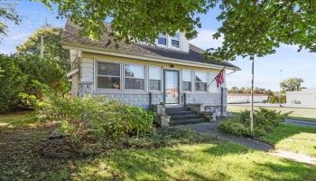 607 Main Street, Bellevue, 44811, 4 Bedroom Bedrooms, ,2 BathroomBathrooms,Residential,For Sale,Main,20263836