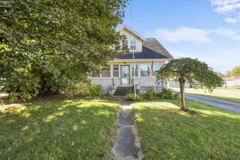 607 Main Street, Bellevue, 44811, 4 Bedroom Bedrooms, ,2 BathroomBathrooms,Residential,For Sale,Main,20263836